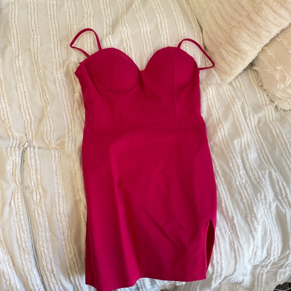 Superdown pink dress